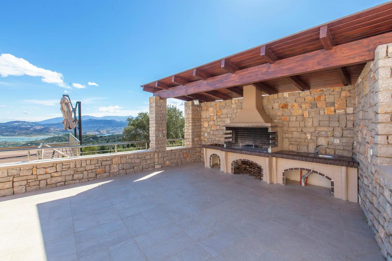 Alivia Lefkas Luxury Villas Apolpaina Luaran gambar